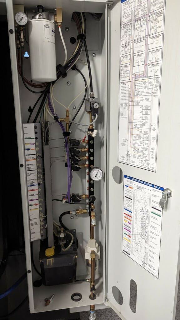 2018 Haas DM-2 CNC Vertical Machining Center, photo 6 of 7