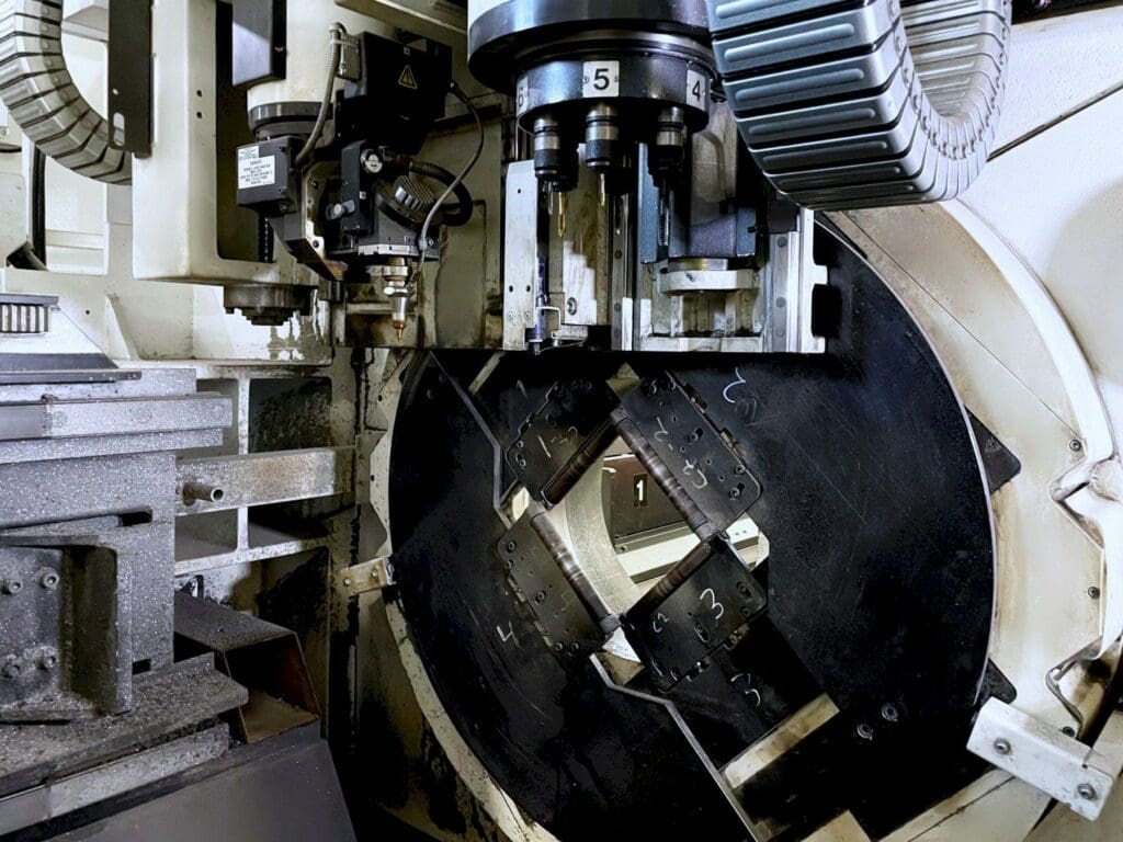 2016 Mazak Fabri Gear 220-II Laser, photo 11 of 15
