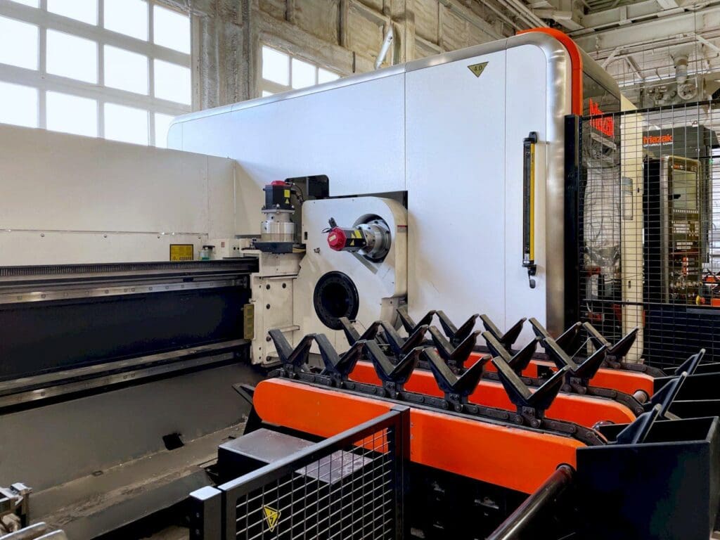 2016 Mazak Fabri Gear 220-II Laser, photo 3 of 15