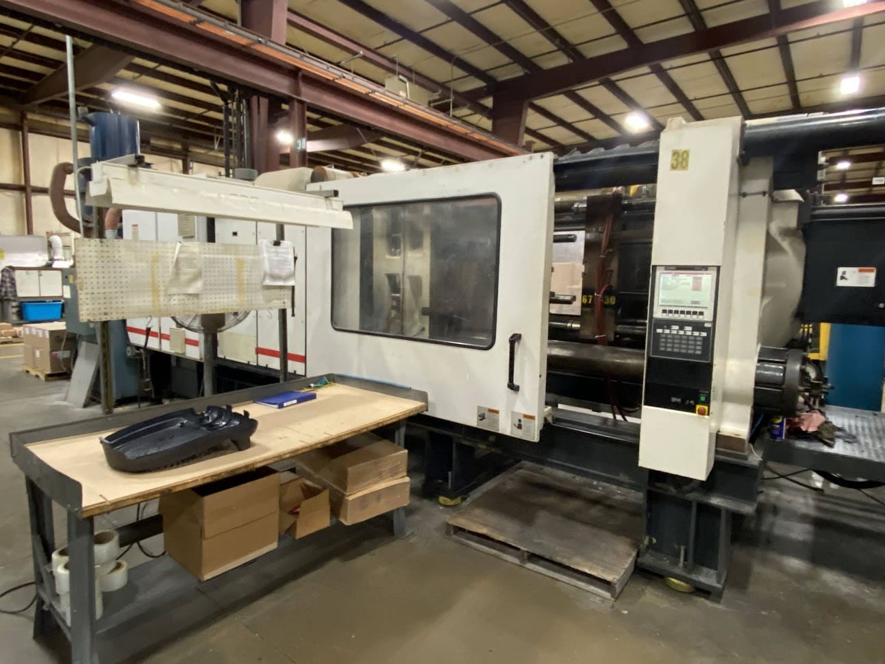 1999 Cincinnati Milacron VT 725-95