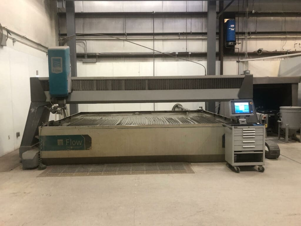 2013 Flow Mach 4 4030c-5X Waterjet, photo 1 of 9