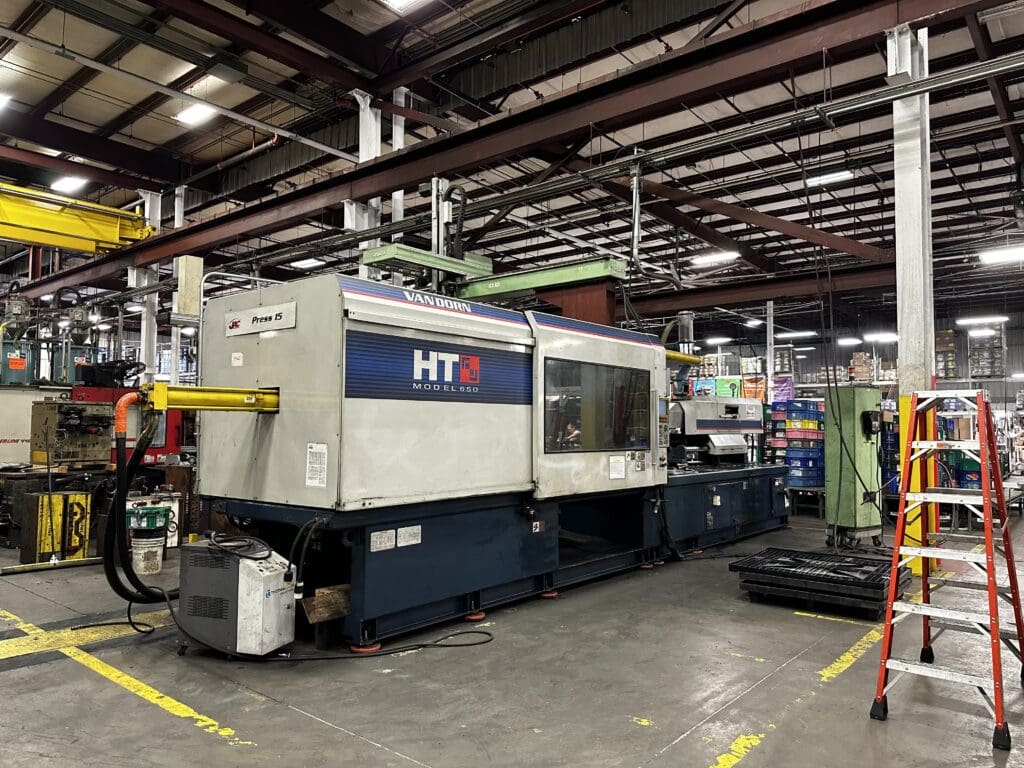 Used Van Dorn 650HT-60 Injection Molding Machine for Sale