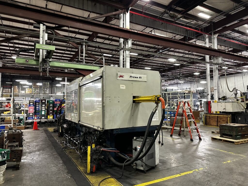Used Van Dorn 650HT-60 Injection Molding Machine for Sale