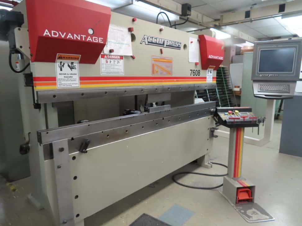 2004 Accurpress 7608