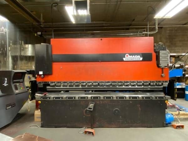 1993 Amada Promecam HFB-1704