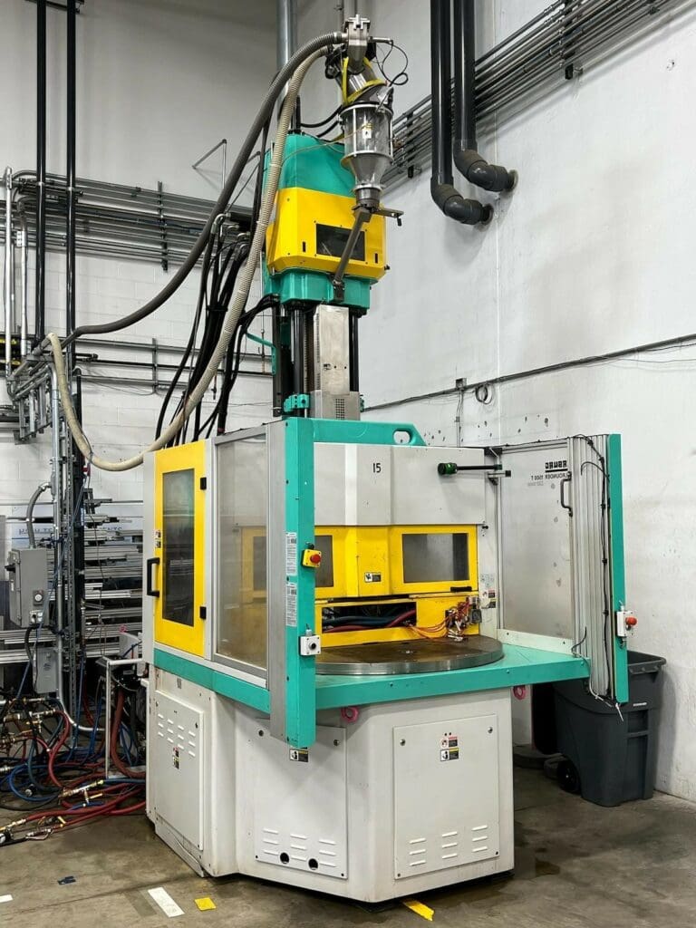2015 Arburg 1500T 2000-800 Injection Molding Machine, photo 3 of 10