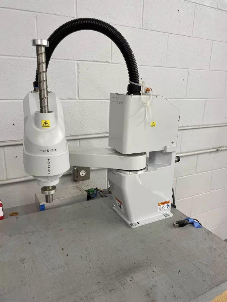 2019 Epson T6 Robot, photo 2 of 10