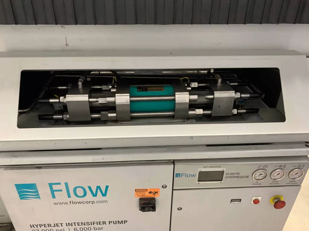 2009 Flow Mach 3 7320b Waterjet, photo 7 of 11