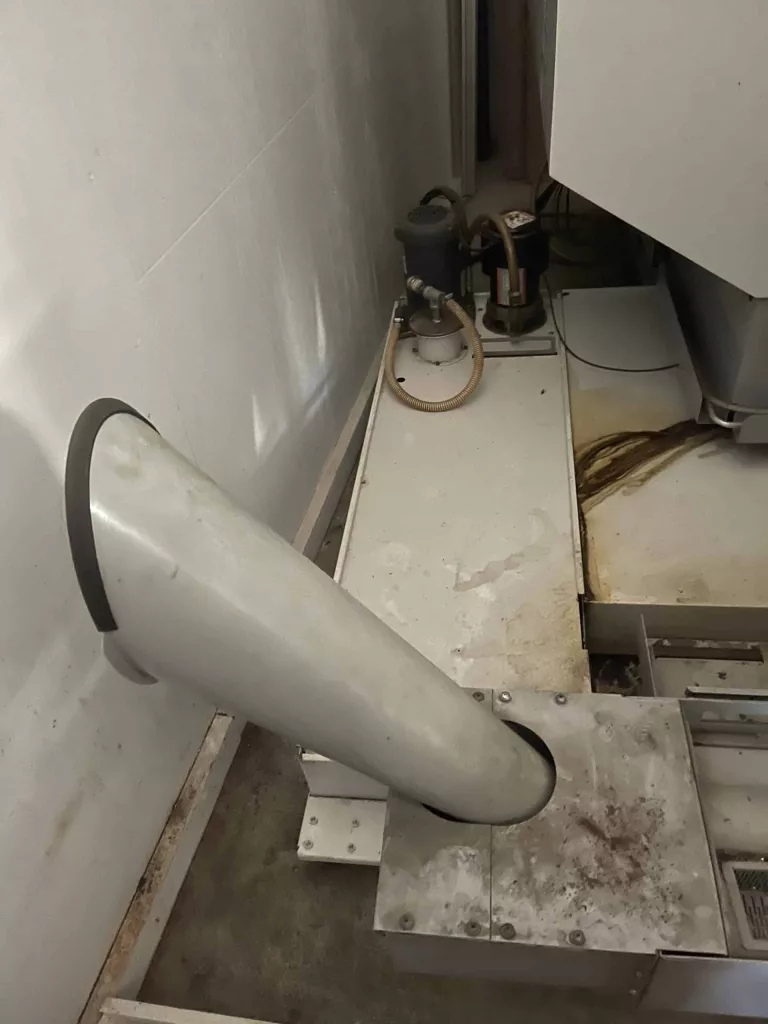 2006 Haas EC-400 CNC Horizontal Machining Center, photo 7 of 7