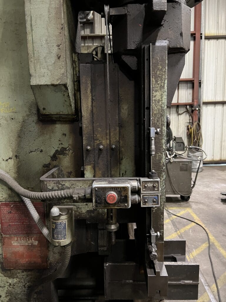Used Pacific 300-12 Press Brake For Sale