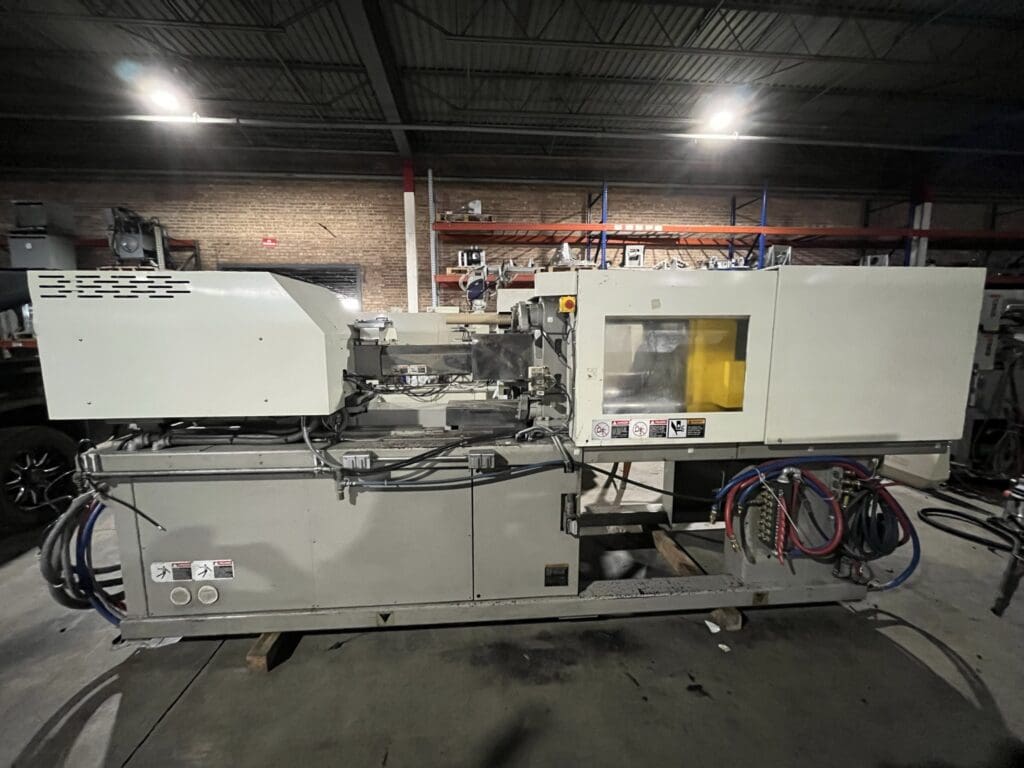 Used Toshiba EC110V10-2A Injection Molding Machine For Sale
