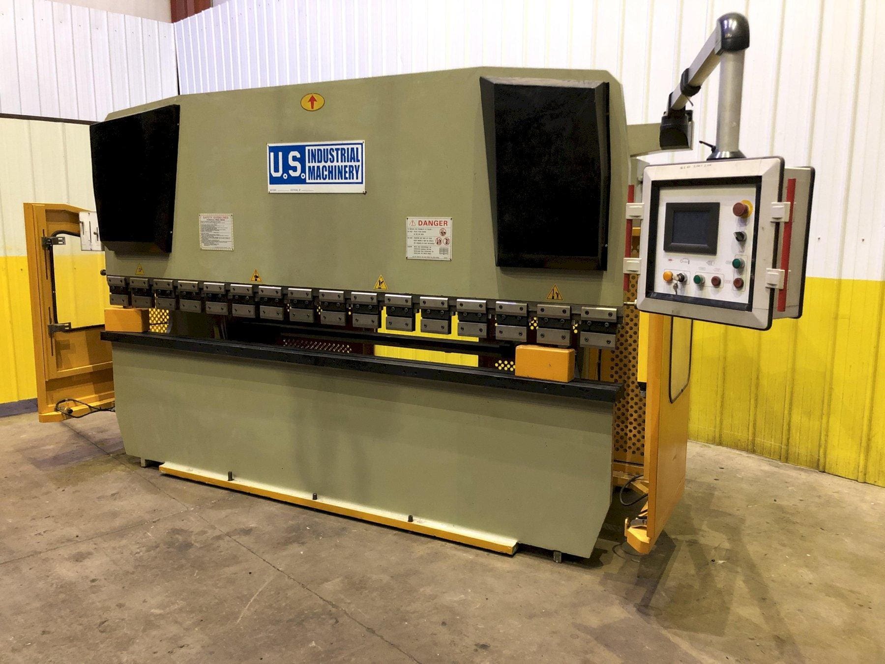 2011 US Industrial Machinery US8810