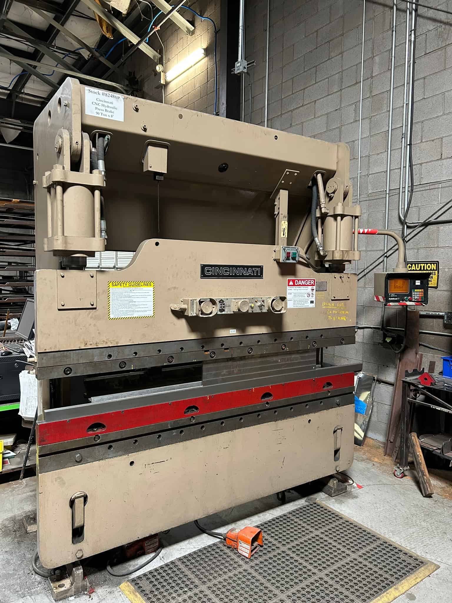 1990 Cincinnati 90CB6