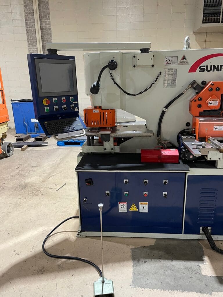 Used Sunrise IW-110SD Ironworker For Sale