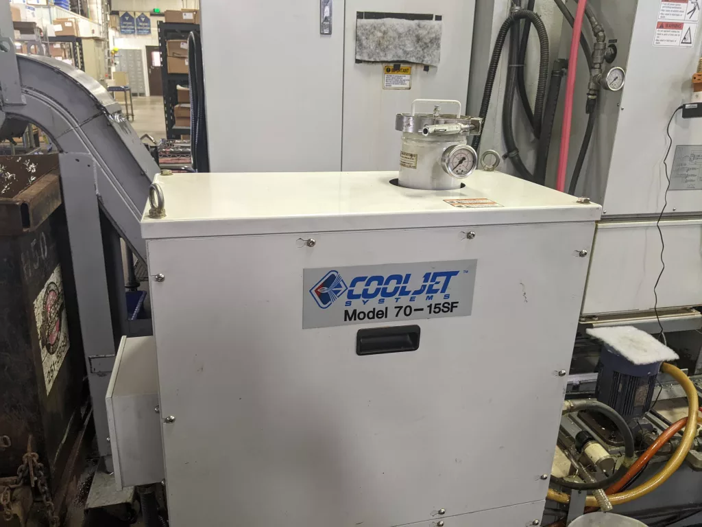 2007 Doosan Revo 3020 CNC Vertical Machining Center, photo 4 of 5