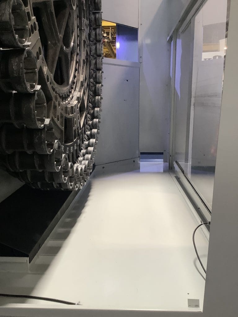 2018 Haas EC-1600ZT CNC Horizontal Machining Center, photo 11 of 16