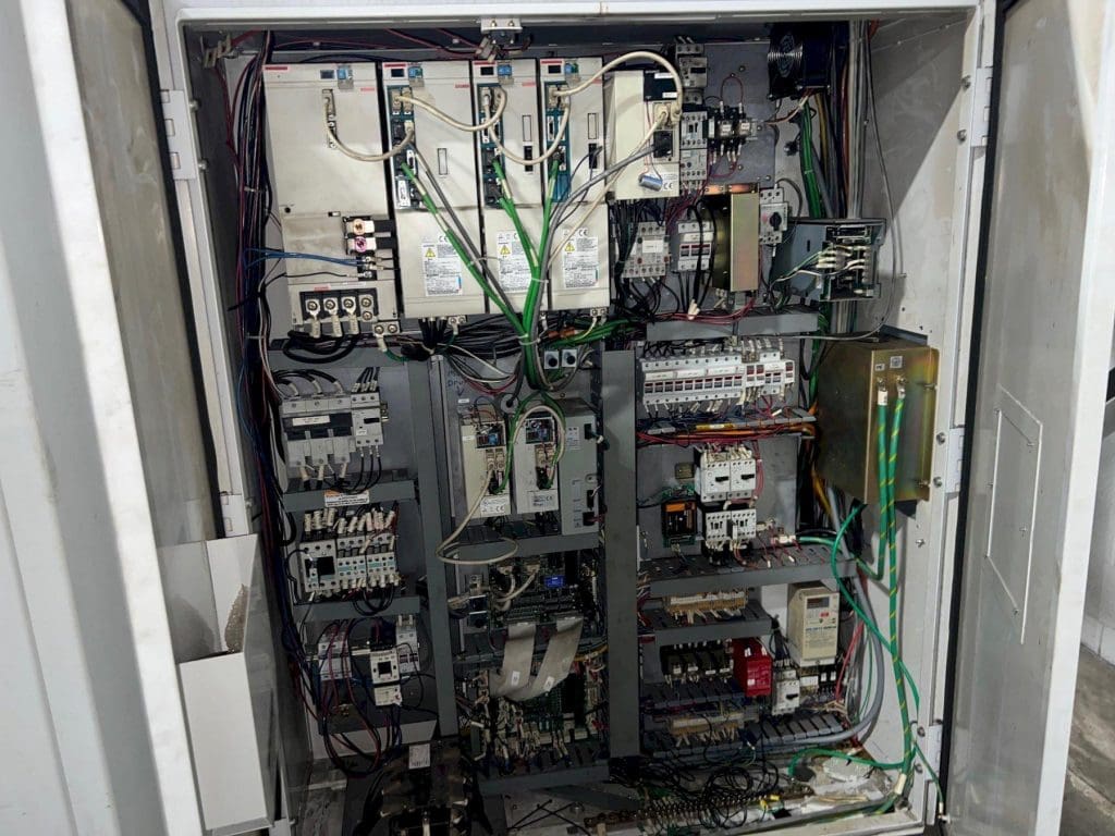 Used Mazak VCN 510C CNC Vertical Machining Center For Sale