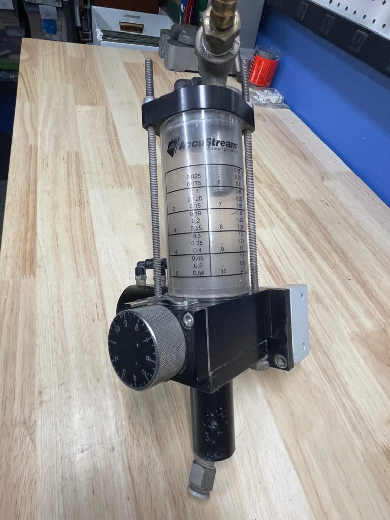 2013 Accustream Garnet Regulator Waterjet, photo 2 of 5