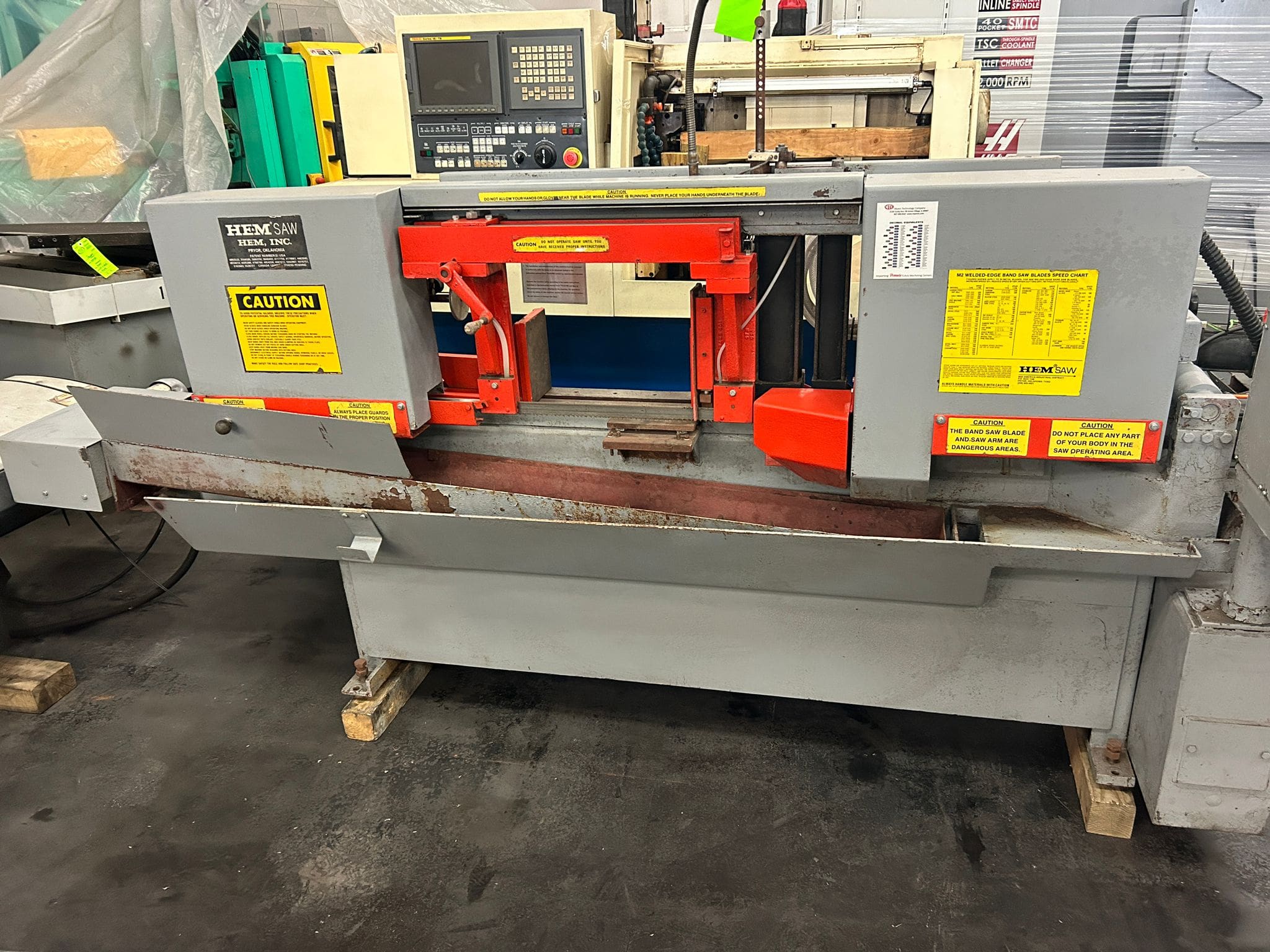 2004 HEM H105A