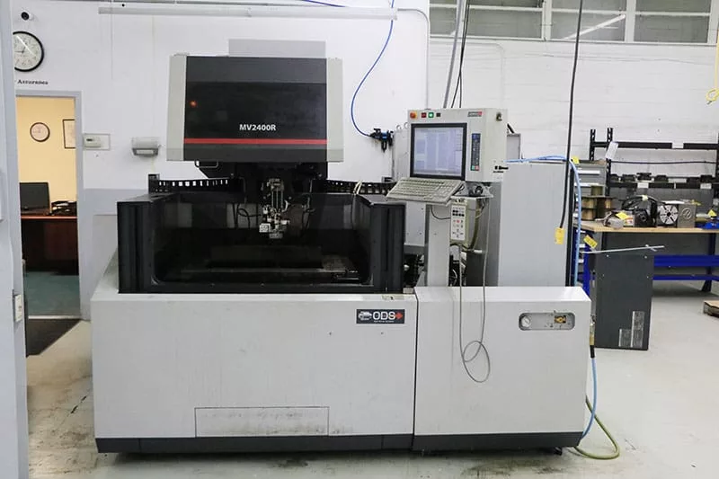 2017 Mitsubishi MV-2400R