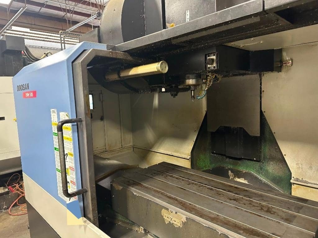 Used Doosan DNM 500 CNC Vertical Machining Center For Sale