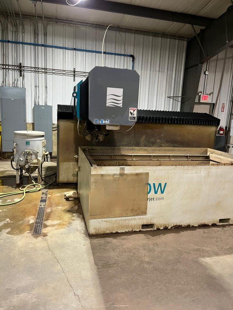 Used Flow Mach 3 2513b CNC Waterjet For Sale