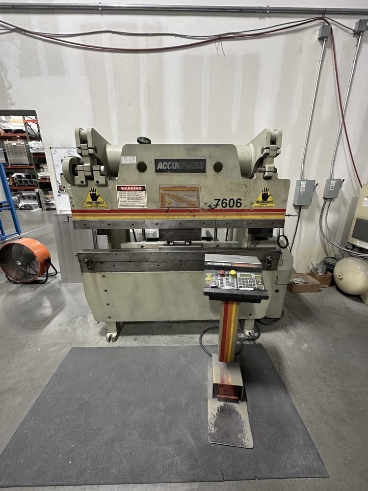 1998 Accurpress 7606