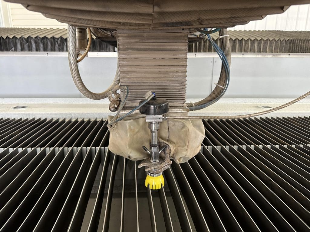 2006 Flow IFB 6012 Waterjet, photo 4 of 15