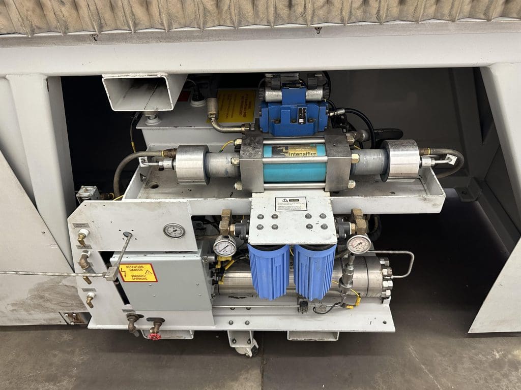 2006 Flow IFB 6012 Waterjet, photo 10 of 15