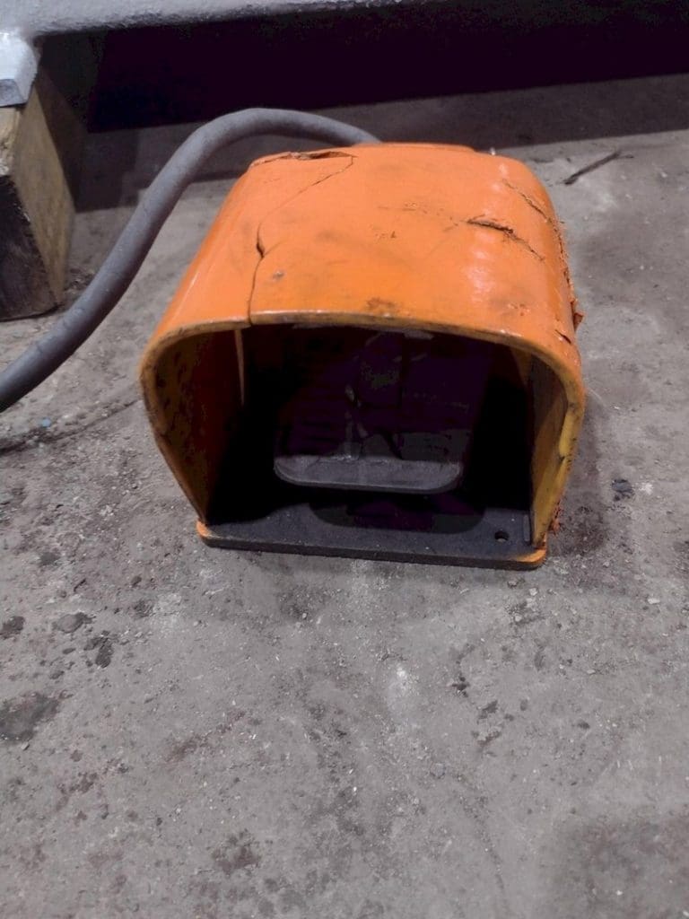 Used Geka Hydracrop 100-S Ironworker For Sale