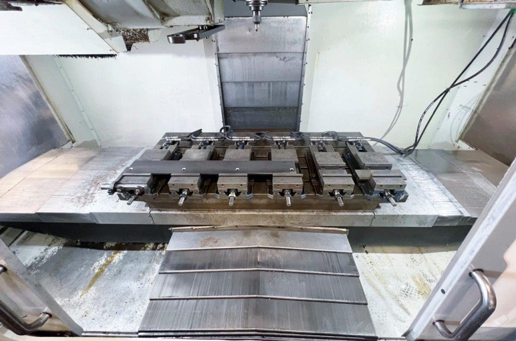 2005 Haas VF-6 CNC Vertical Machining Center, photo 3 of 7
