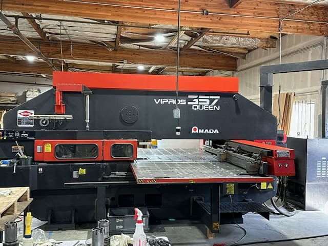 1998 Amada Vipros Queen 357