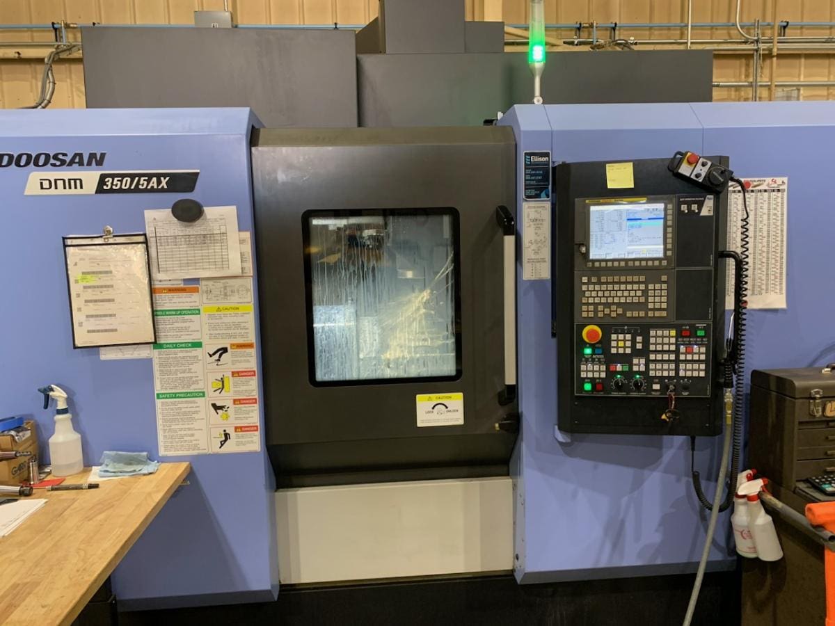 2017 Doosan DNM 350/5AX