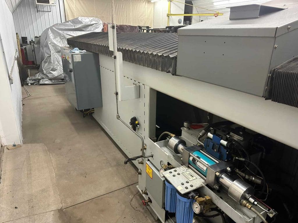 Used Flow Mach 3 4020b-XD CNC Waterjet For Sale