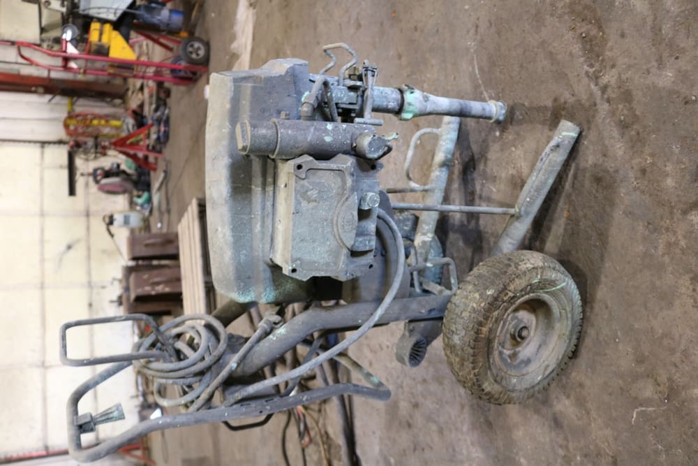 Used Graco Ultimate MX II 1095- Paint Sprayer 8073980