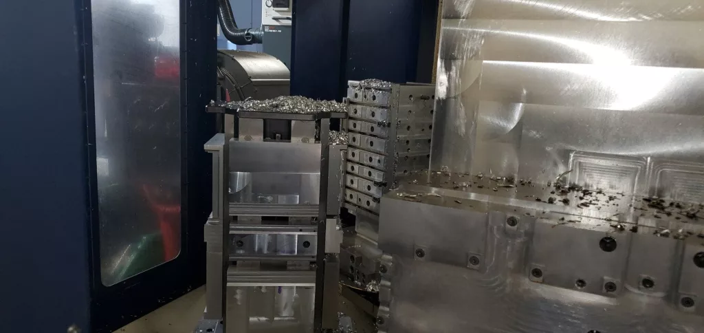 2017 Kiwa KH-4500 CNC Horizontal Machining Center, photo 7 of 12