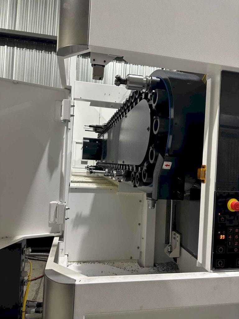Used Mazak Variaxis C-600 CNC Vertical Machining Center For Sale