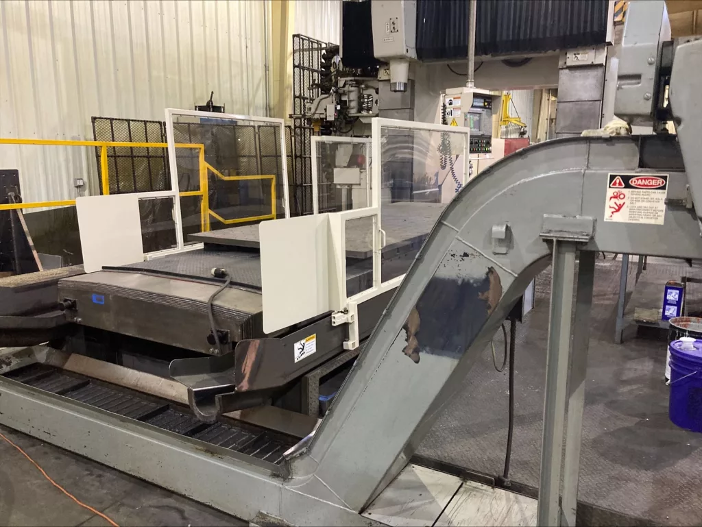 1996 Mitsubishi M-VS 20/15 CNC Vertical Machining Center, photo 9 of 18