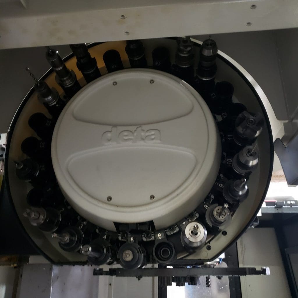 Used Neway VM-1150S CNC Vertical Machining Center For Sale