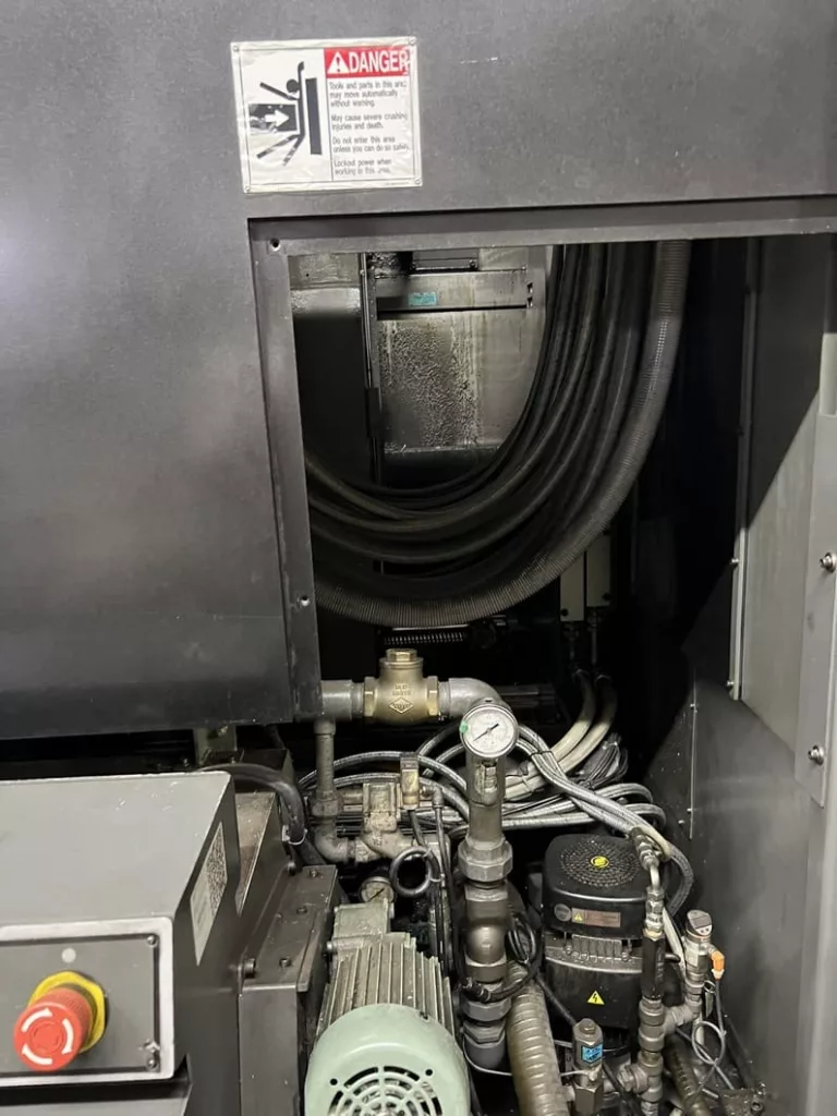 2012 Toyoda FH400J CNC Horizontal Machining Center, photo 12 of 15
