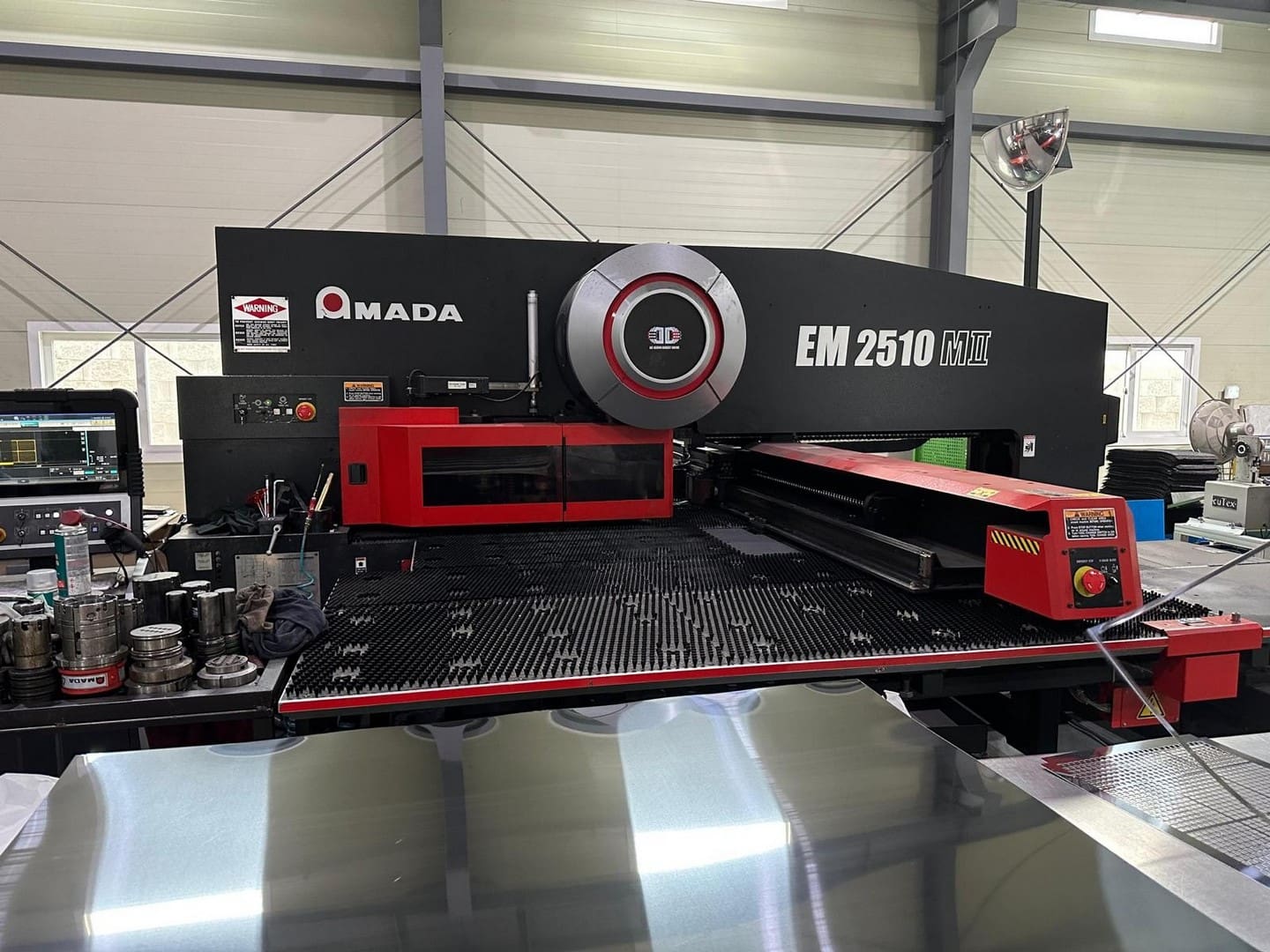 2018 Amada EM-2510 MII
