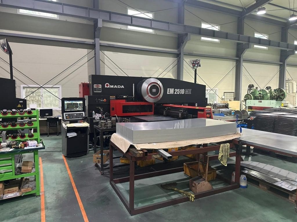 Used Amada EM-2510 MII CNC Turret Punch For Sale