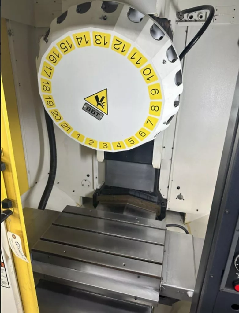 2017 Fanuc Robodrill a-D21MiB5 CNC Vertical Machining Center, photo 6 of 10