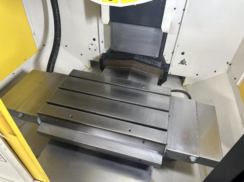 2017 Fanuc Robodrill a-D21MiB5 CNC Vertical Machining Center, photo 4 of 10