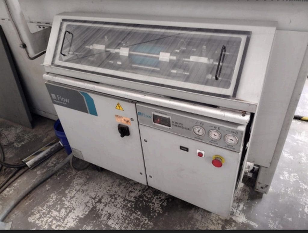 2013 Flow Mach 3 4020b X5 Waterjet, photo 4 of 6
