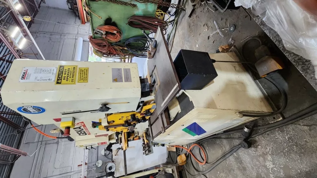 2005 Geka Hydracrop 55AD Ironworker, photo 3 of 3