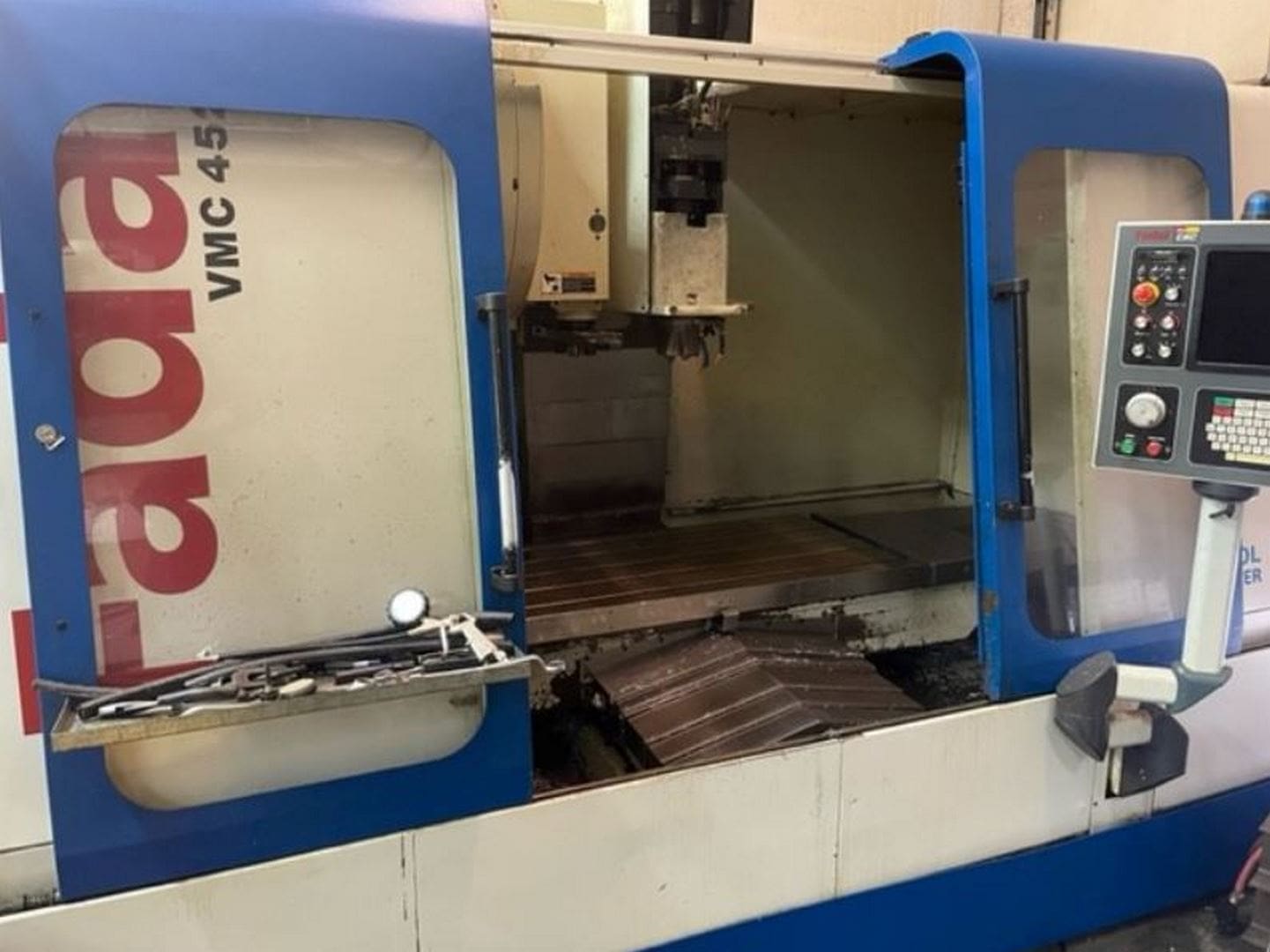 2006 Fadal VMC 4525VHT