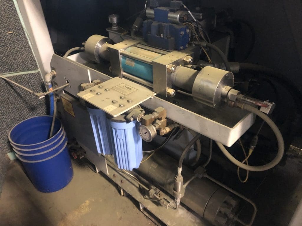 Used Flow Mach 3 4020b CNC Waterjet For Sale