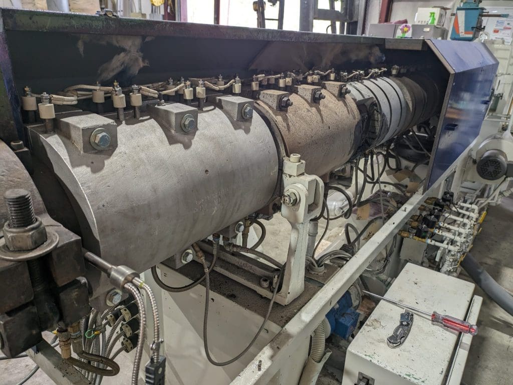 Used Conair Wortex UP735 Granulator for Sale