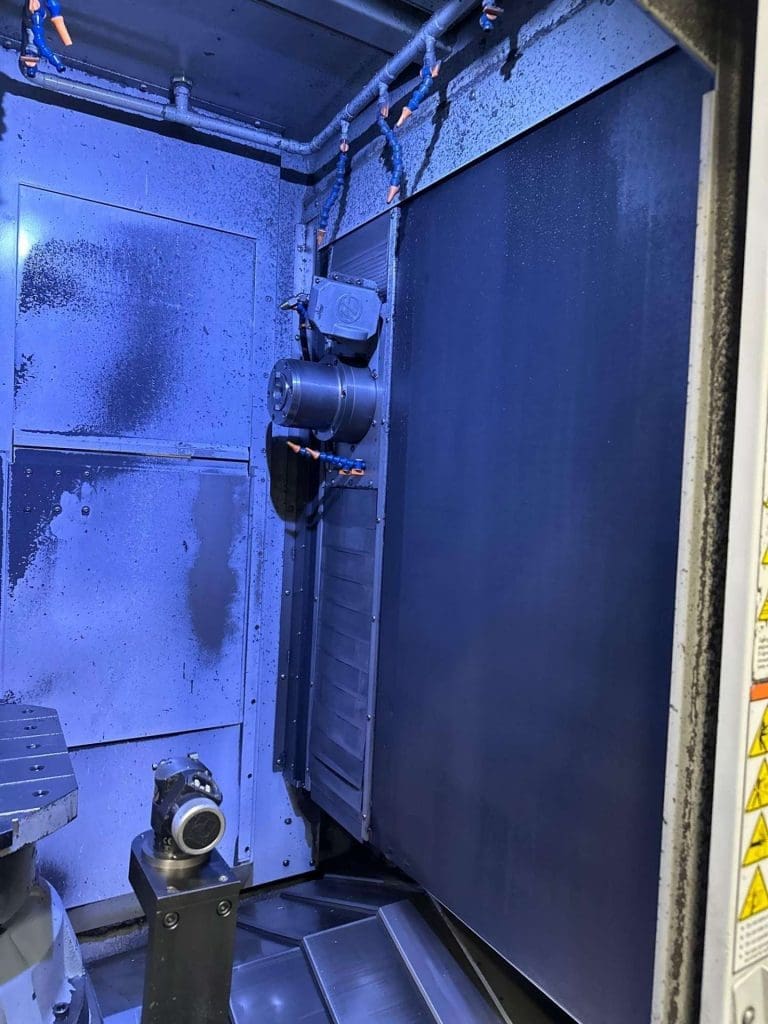 2008 Haas EC-400PP CNC Horizontal Machining Center, photo 10 of 12